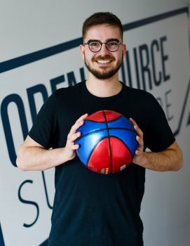 Notre basketteur plein d'énergie !